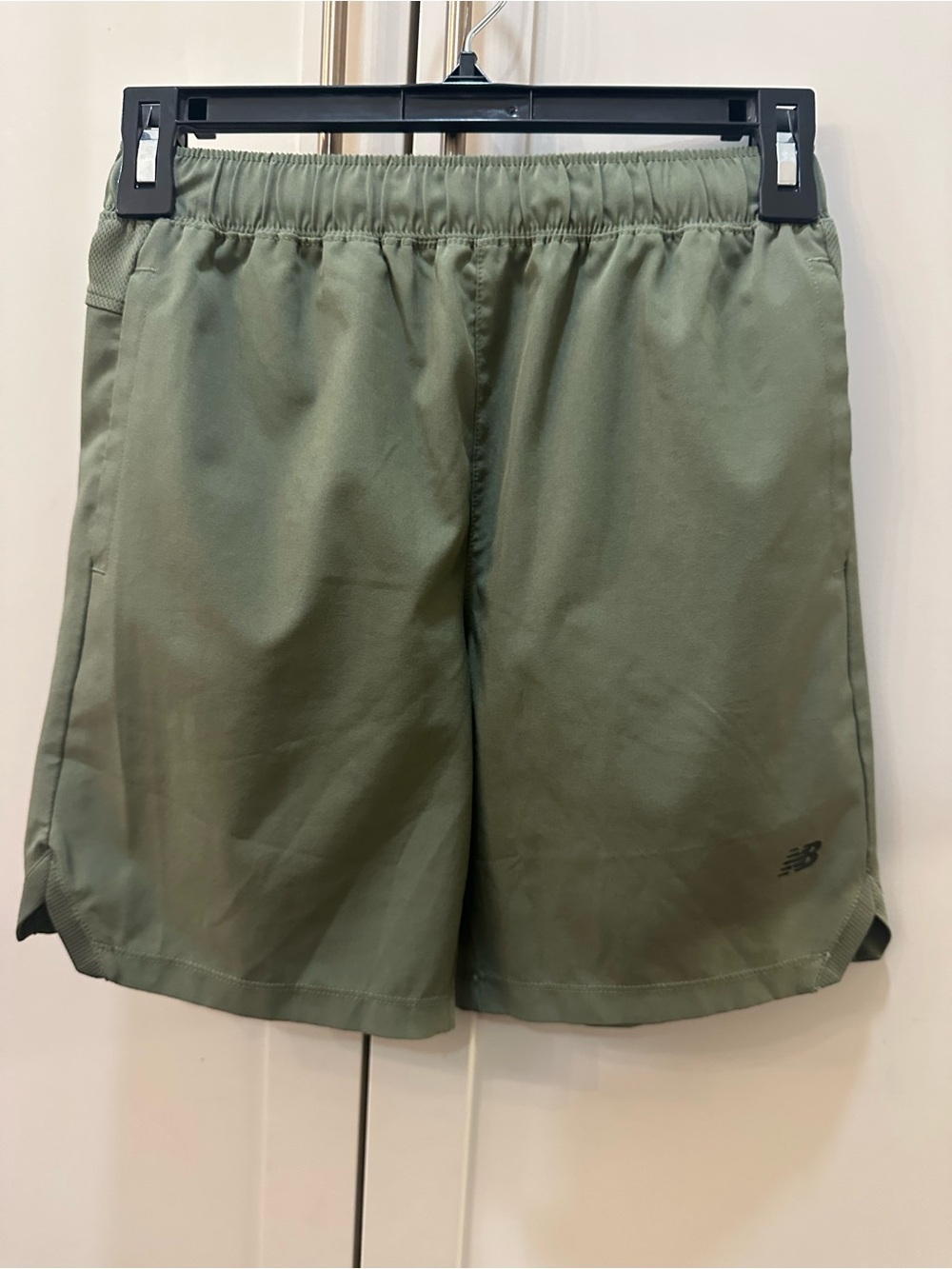 New Balance boys Olive Green Athletic Shorts- M (10/12)